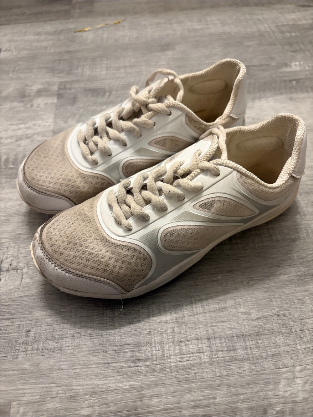 GK Kids White Athletic Sneakers. With hard case.